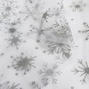 Серебряные снежинки на белом еврофатине