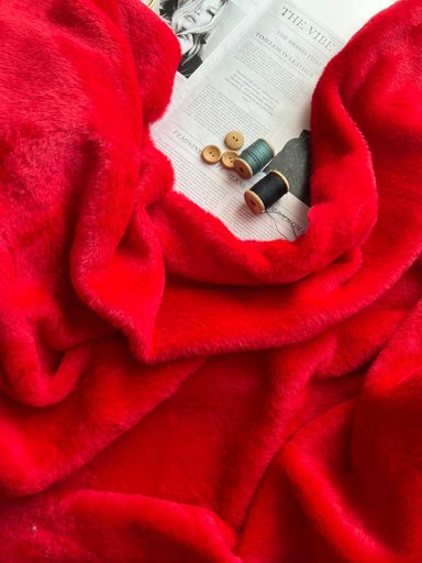 Мех искусственный "Красный"