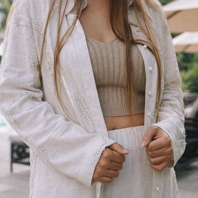 Лён с вышивкой: как создать вещь с историей и характером